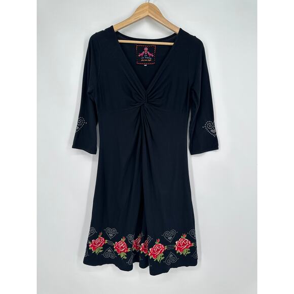 Johnny Was JWLA Embroidered Floral Dress Hearts Roses V Neck Midi - Picture 12 of 12